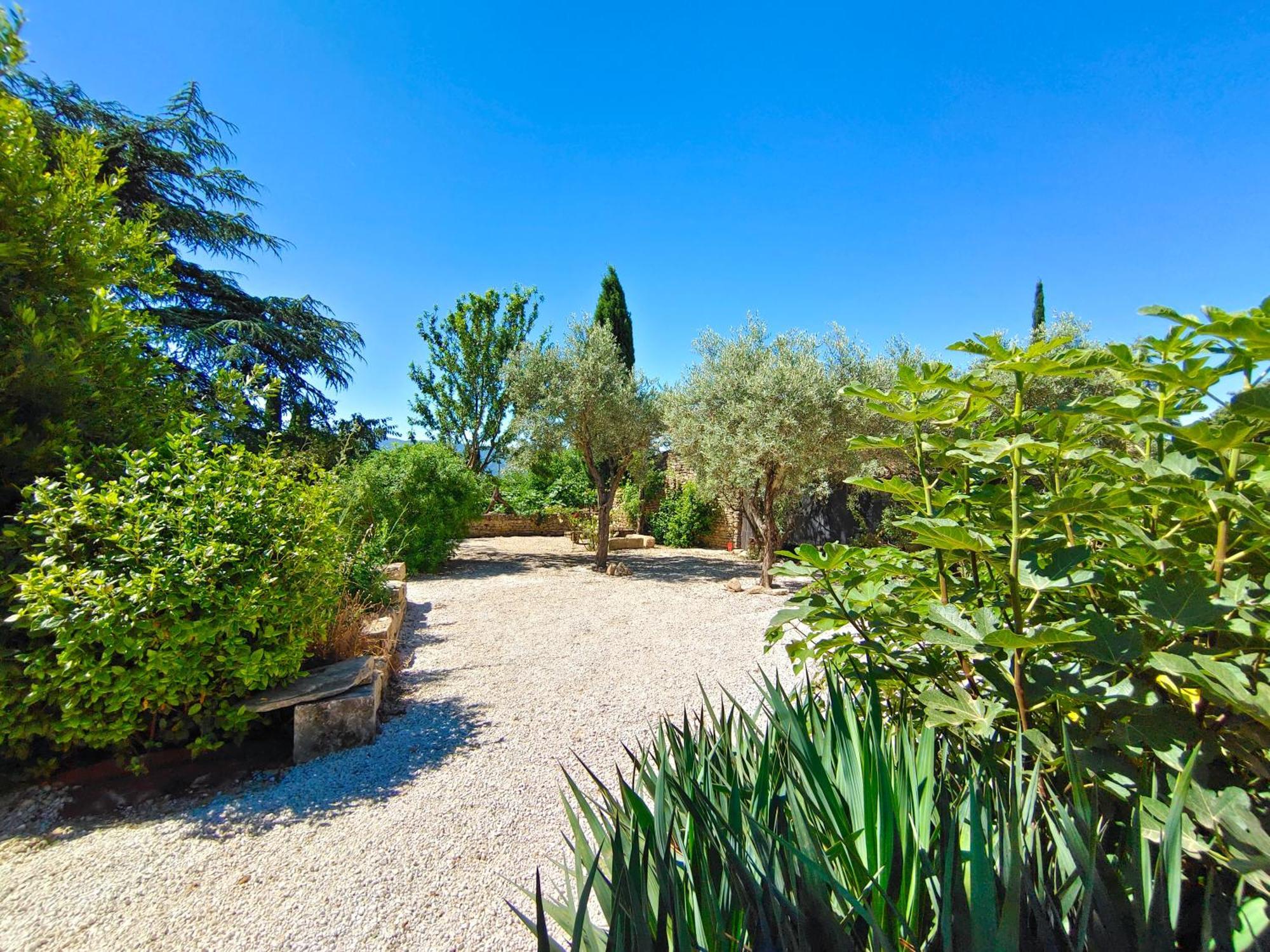 Rue Du Chateau A Cabrieres D'Avignon Bed & Breakfast Exterior foto