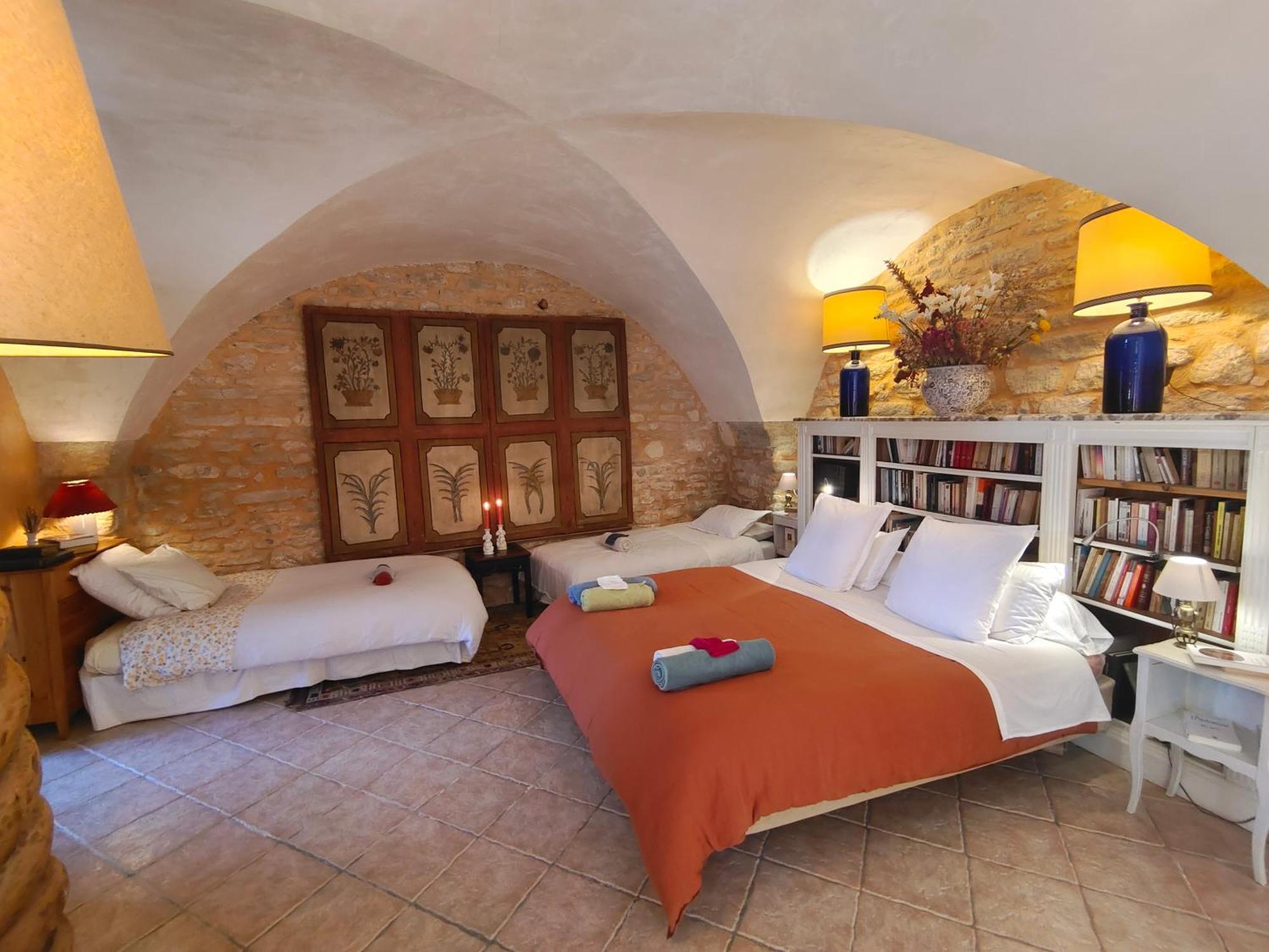 Rue Du Chateau A Cabrieres D'Avignon Bed & Breakfast Exterior foto