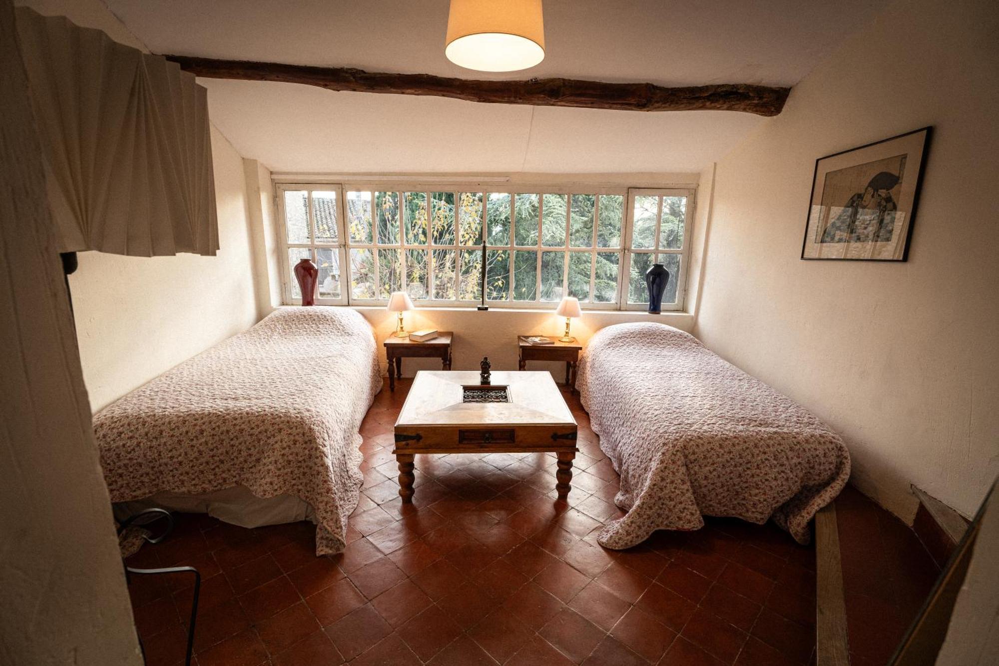 Rue Du Chateau A Cabrieres D'Avignon Bed & Breakfast Exterior foto